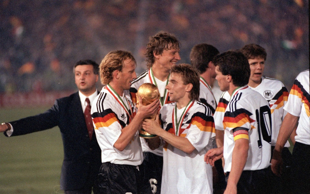 Las camisetas más icónicas de la historia del fútbol Image 4 1024x640